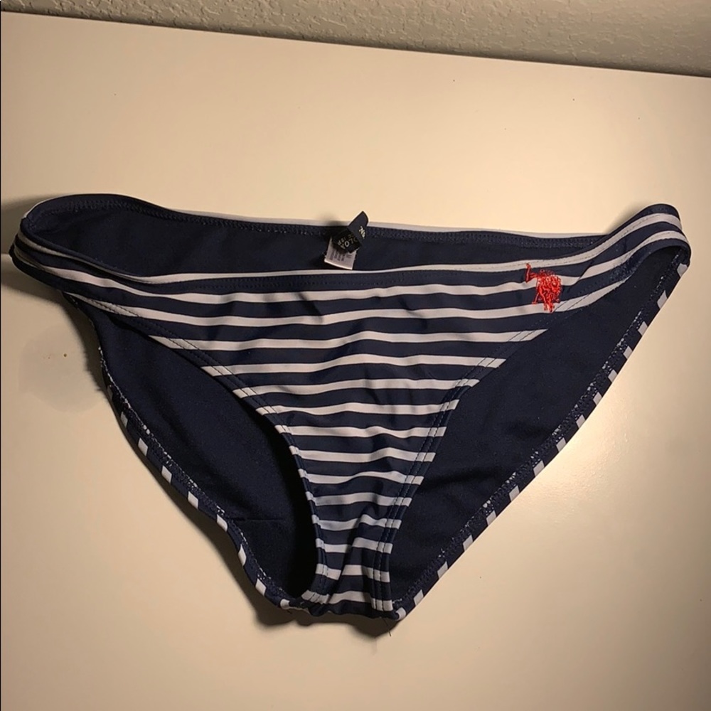 Bikini bottom